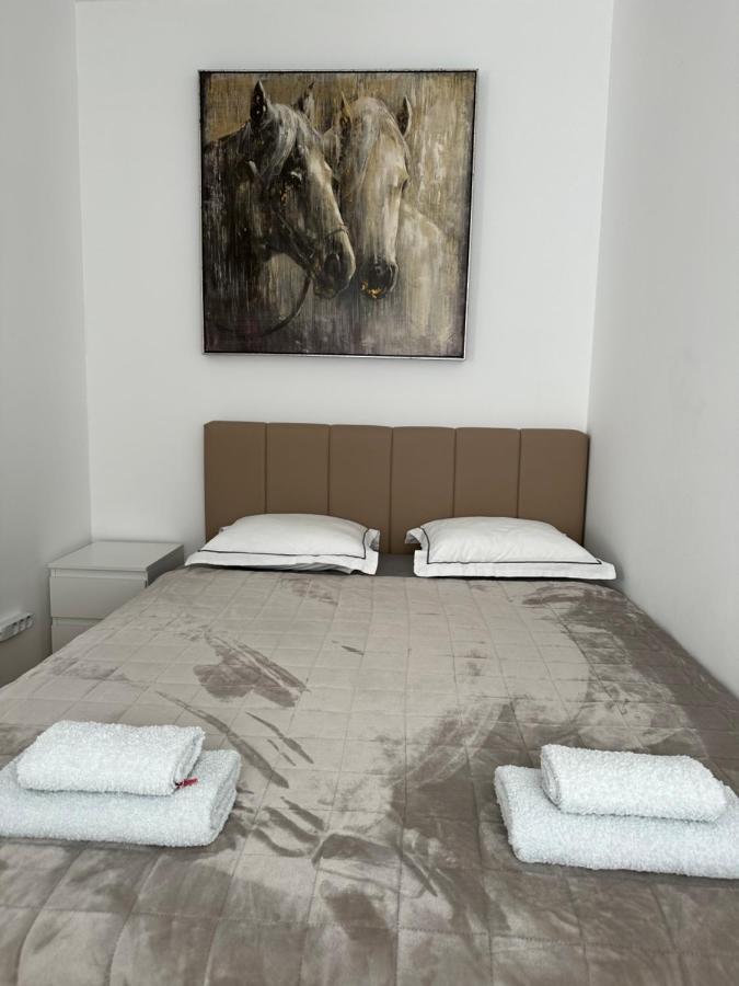 Aura Apartment Belgrade Extérieur photo
