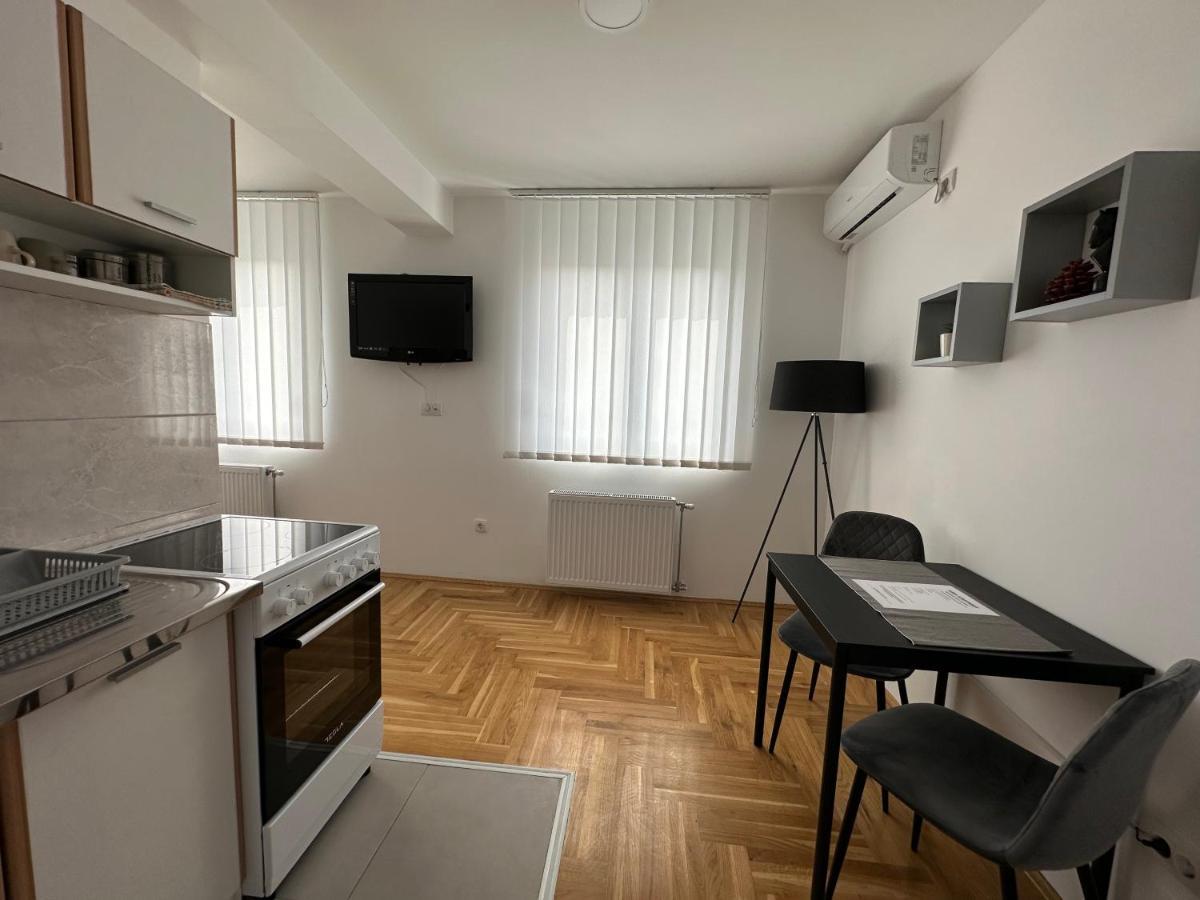 Aura Apartment Belgrade Extérieur photo
